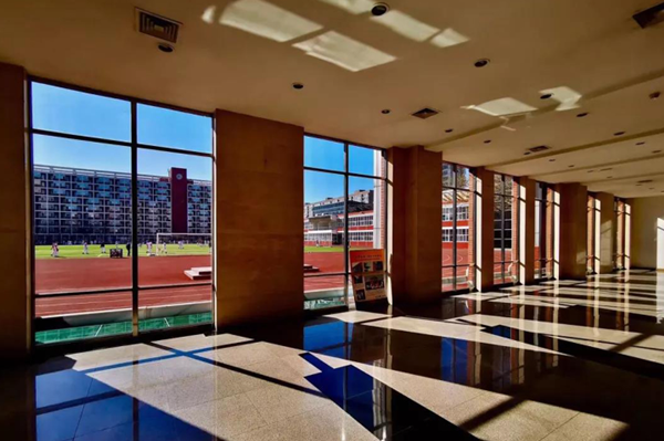 高性價(jià)比的pvc地板在市場(chǎng)占主流地位